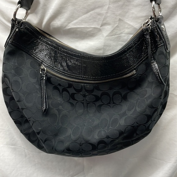 Coach faux leather and canvas shoulder bag 16x14 - Picture 2 of 10